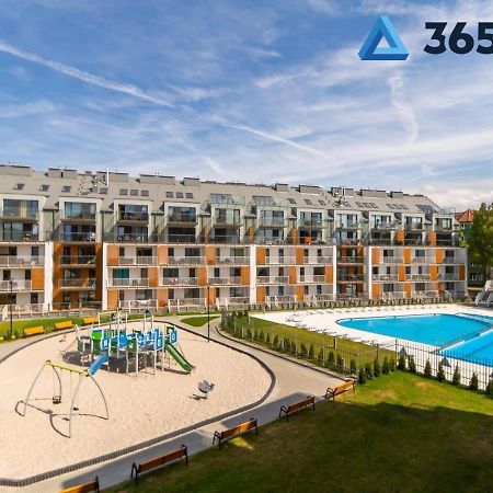 Feniks Kolobrzeg Podczele Basen, Silownia, Bawialnia - 365Pam ภายนอก รูปภาพ